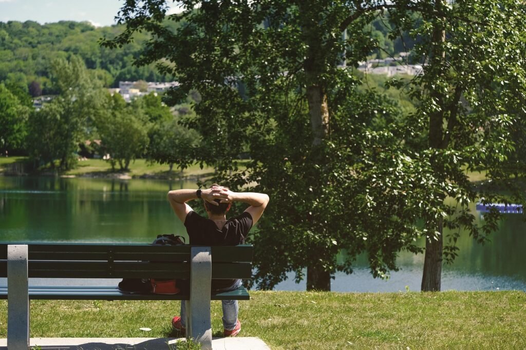 journaling outdoors for spring detox for body and mind